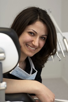 Leila, tandlæge